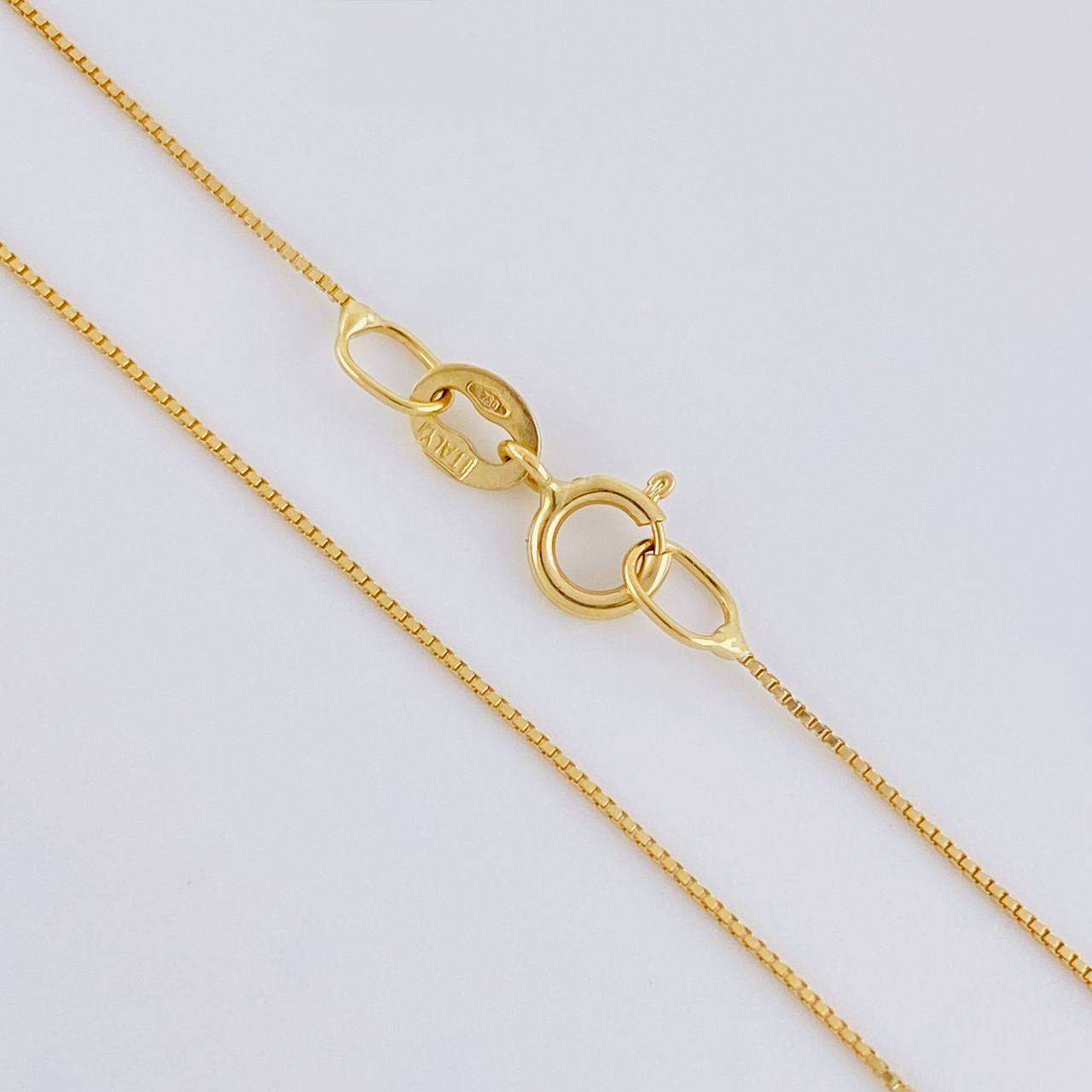 Cadena Veneciana 1.15g / 50cm / 0.7mm Oro Amarillo 18K