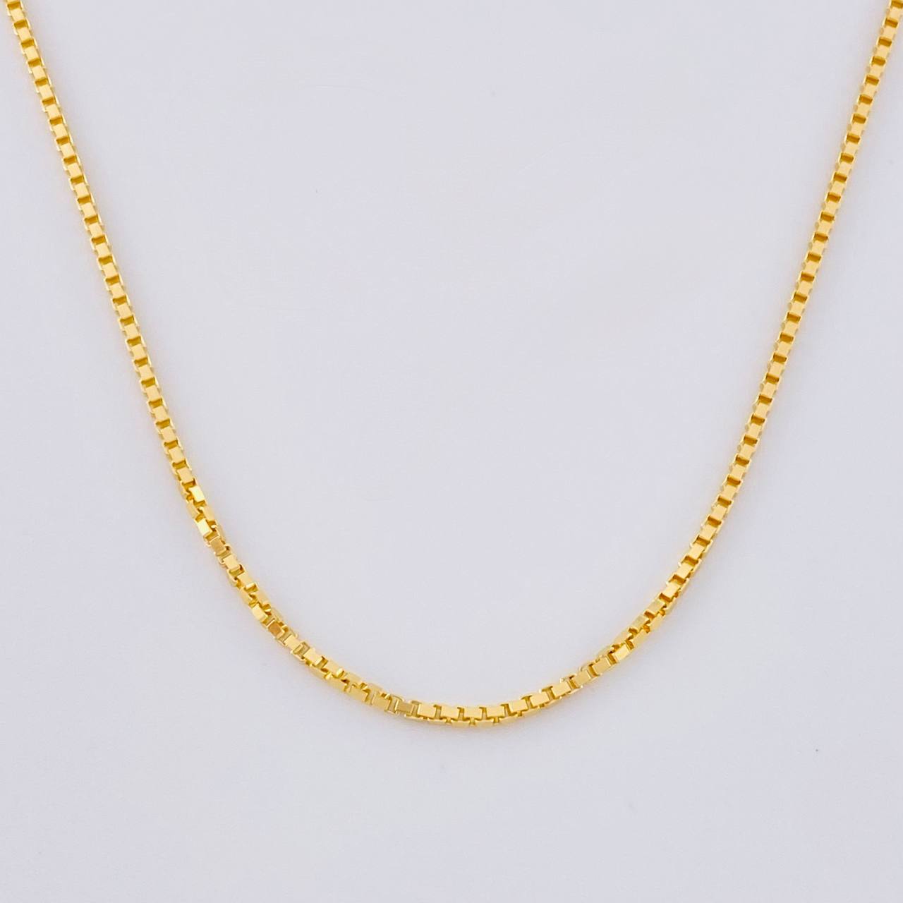 Cadena Veneciana 2.55g / 50cm / 0.9mm Oro Amarillo 18K