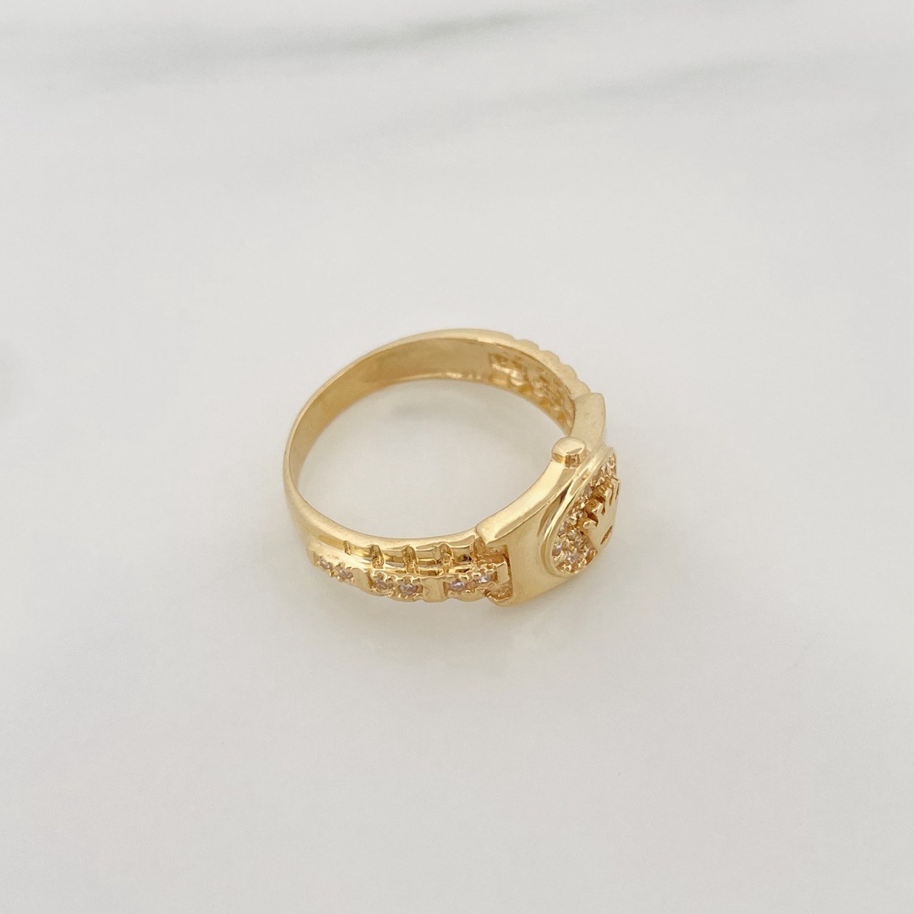 Anillo Corona 3.8 g / T6 1/2 Oro Amarillo 18K