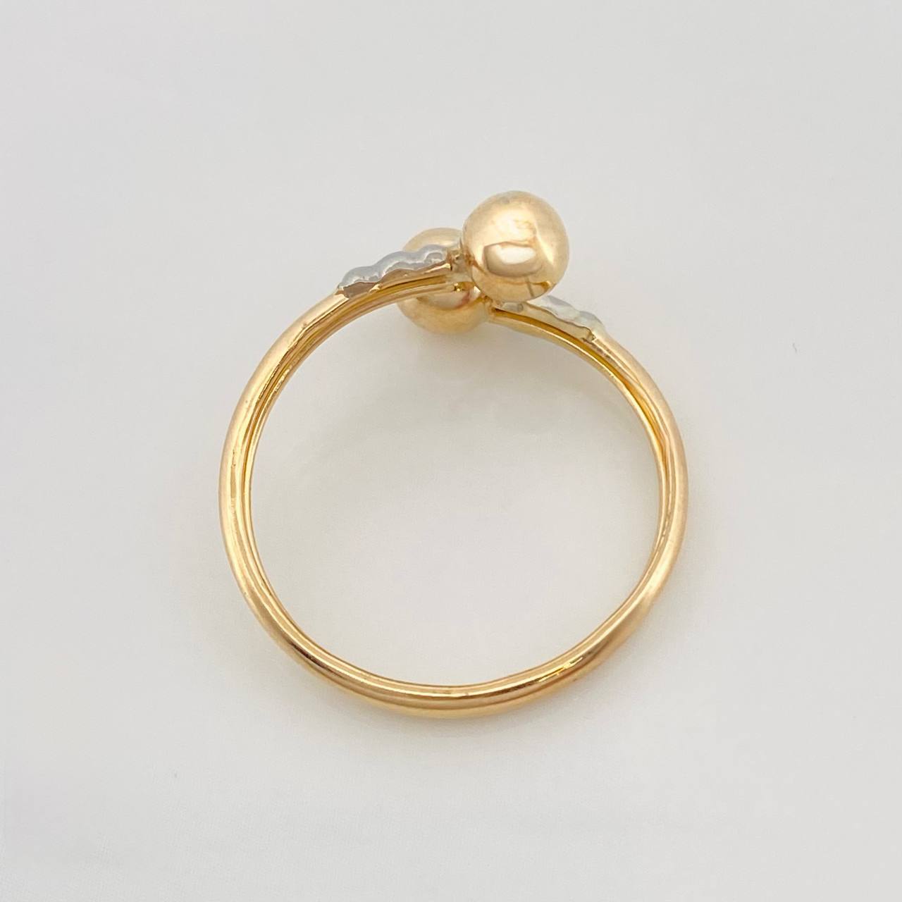 Anillo Tu y Yo 1.3g / T8 Dos Oros Amarillo Blanco 18K
