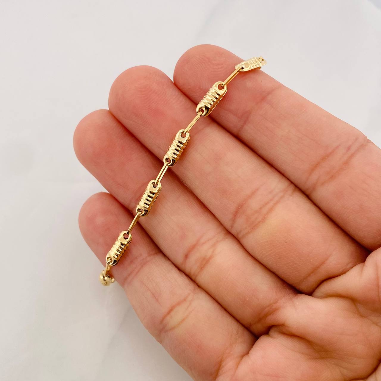 Tobillera Rustica Cilindro Rayado 3.7g / 25cm / 3.1mm Oro Amarillo 18K