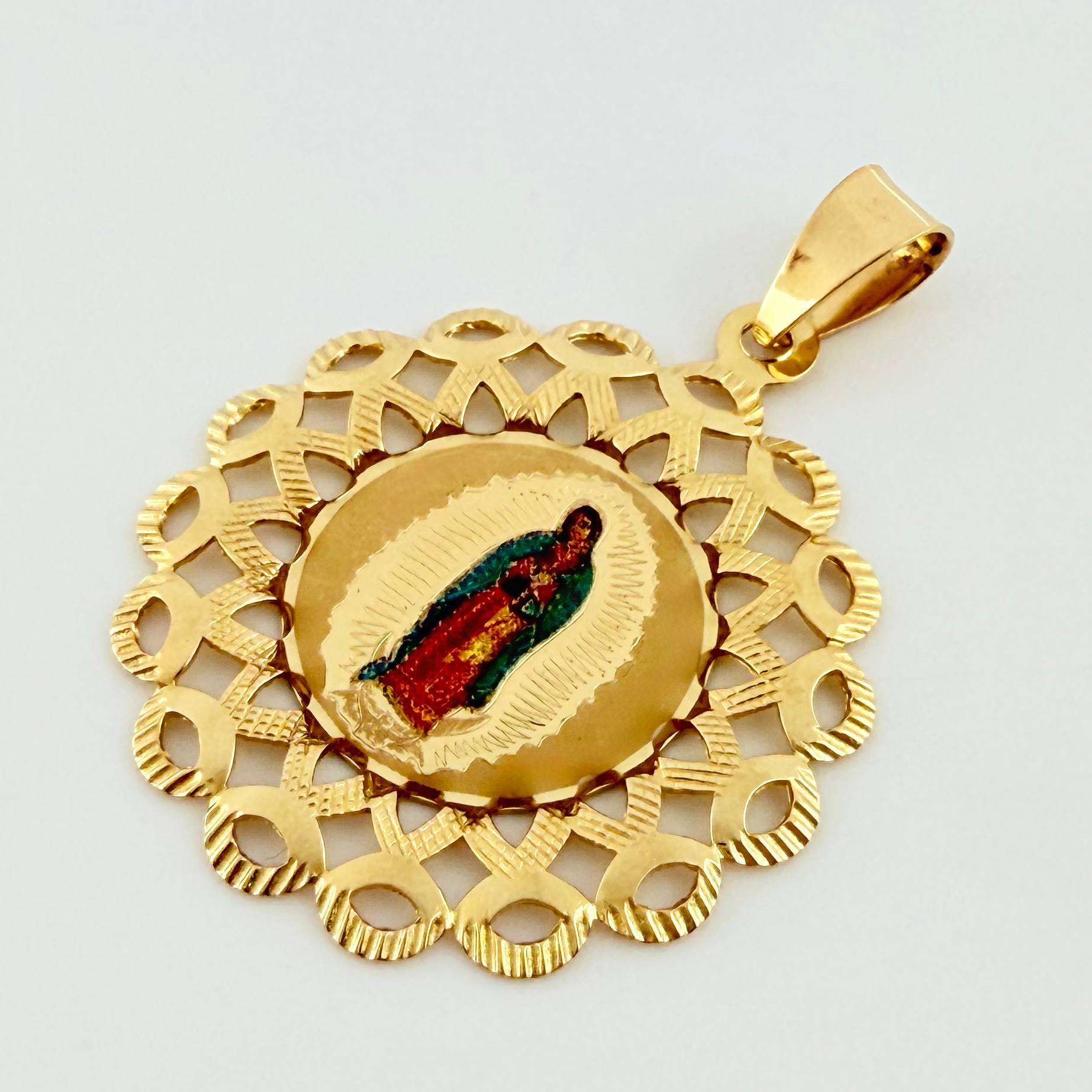 Dije Dije Virgen Guadalupe 3gr / 3.5cm / Oro Amarillo +4 18K