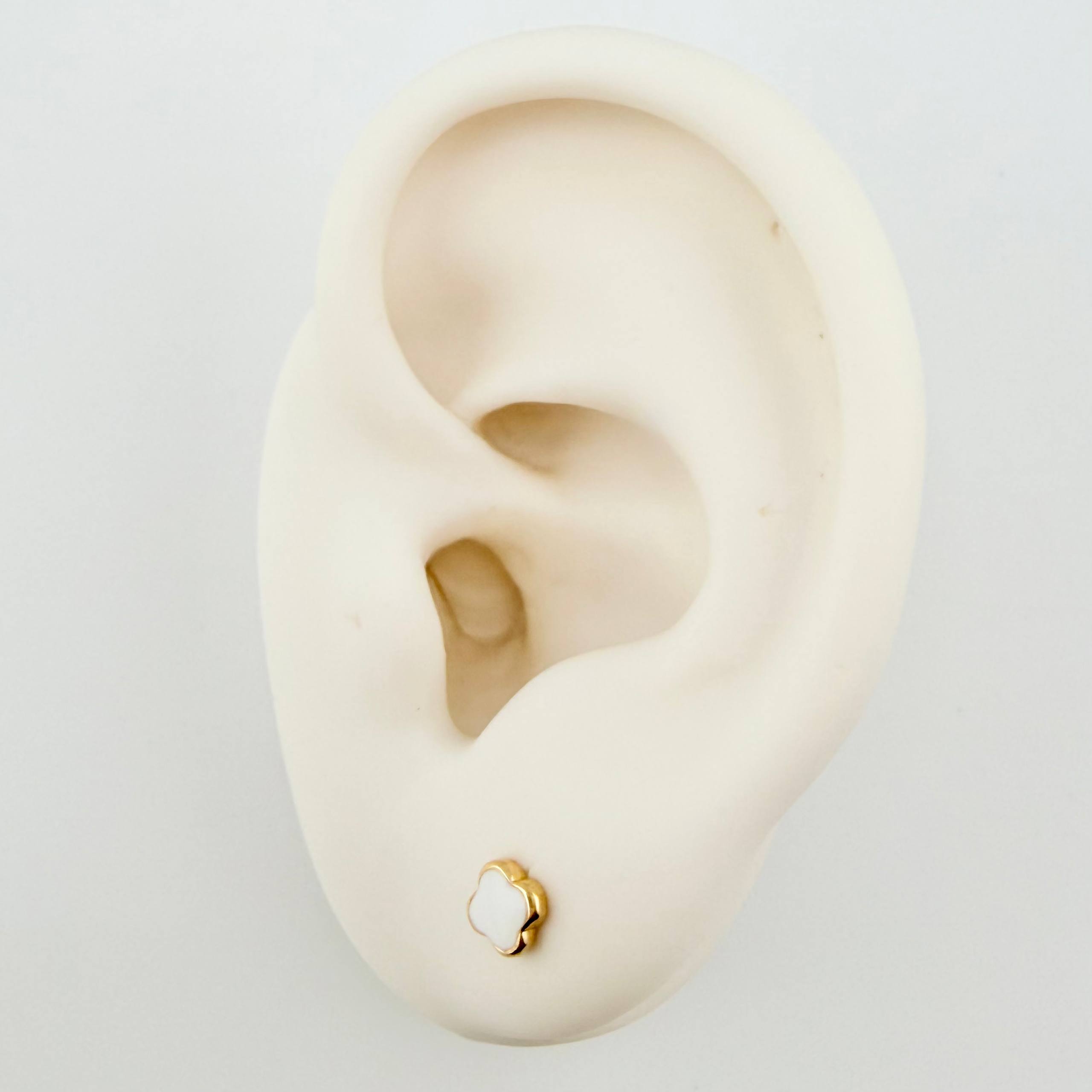 Topos Trebol 0.75gr / 5.3mm Oro Amarillo 18K *