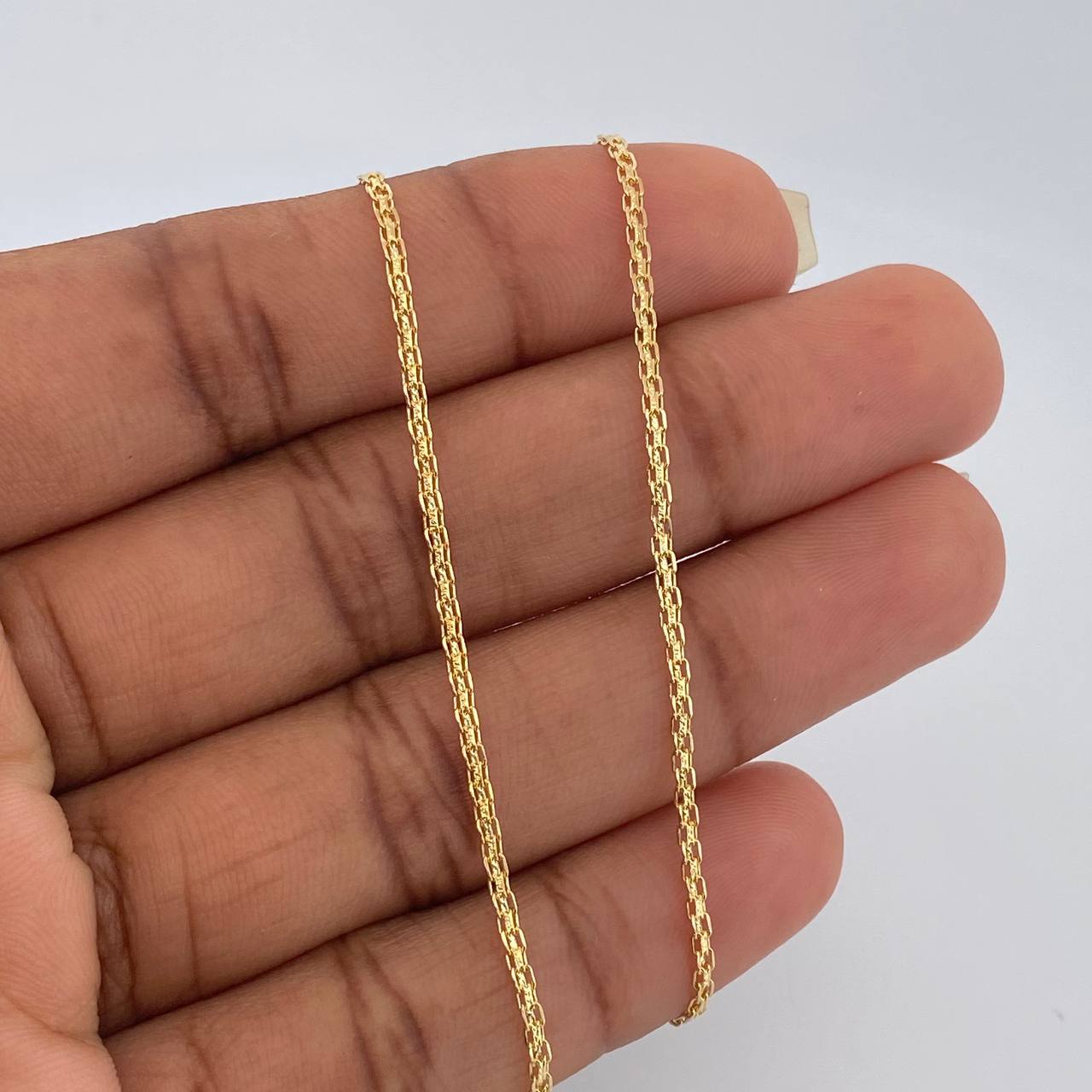 Cadena China 2.8gr / 45.4cm / 1.5mm Oro Amarillo +1 18K %