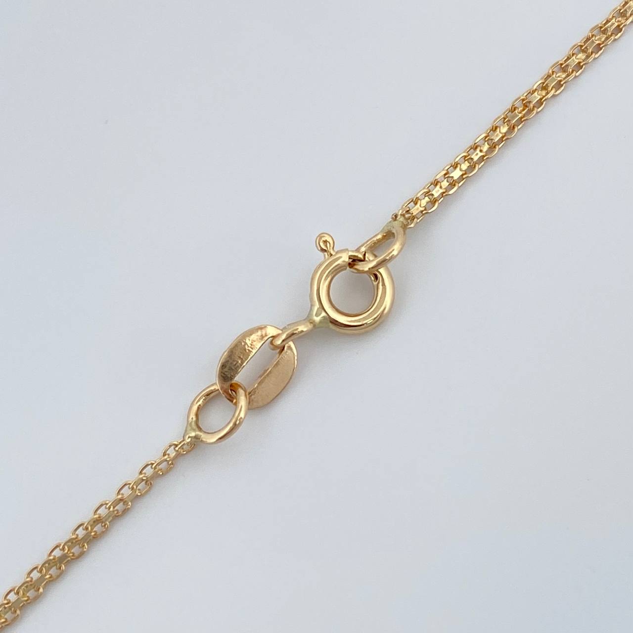 Cadena China 2.1gr / 39.7cm / 1.46mm Oro Amarillo +1 18K %