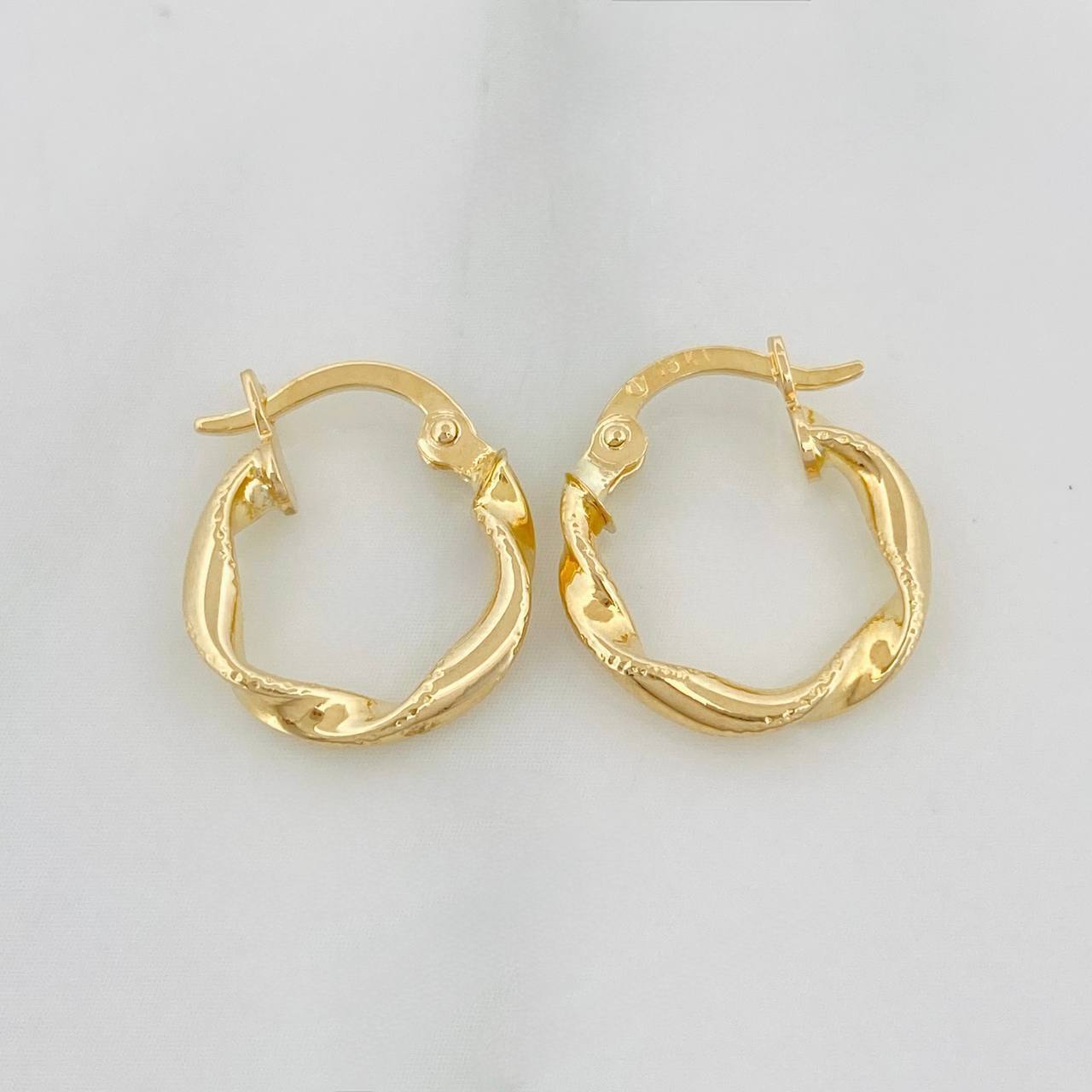 Candongas Asby 1.1 g / 1.5 cm Oro Amarillo 18K