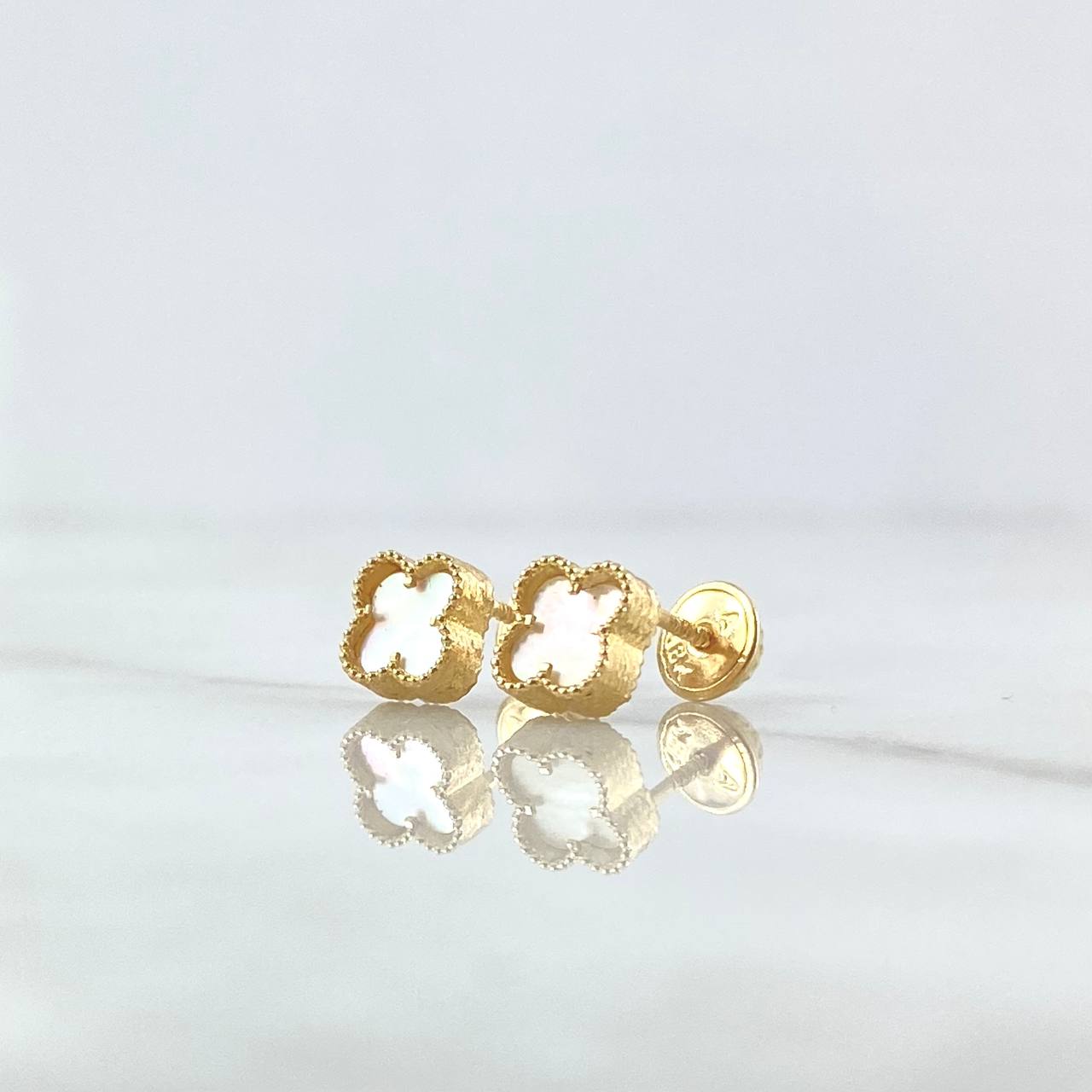 Topos Treból VCyA 1.35gr / 6.5mm Nacar Blanco - Borde Punteado Mate Oro Amarillo Nac.Esp. 18K