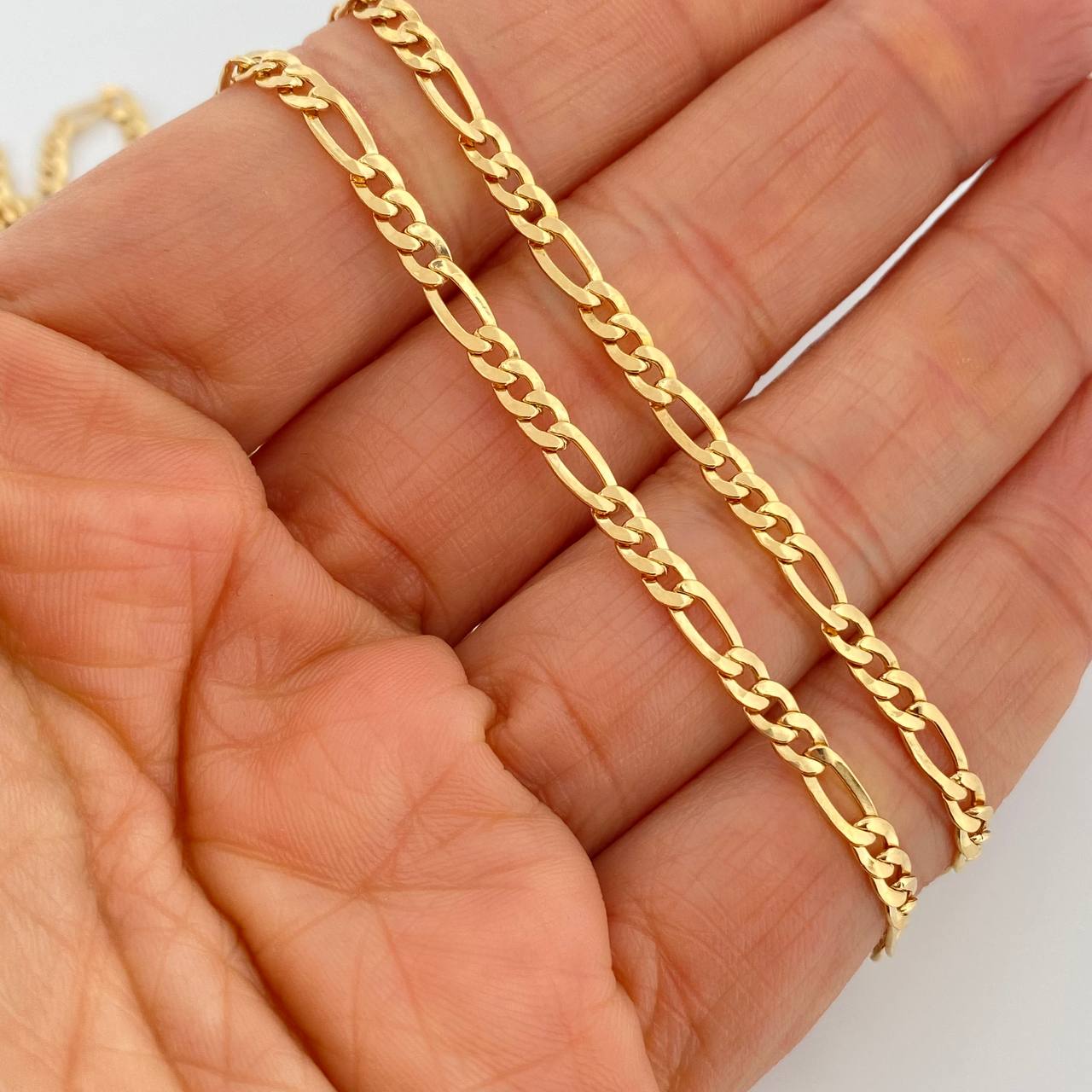 Cadena Figaro 6.5gr / 61cm / 3mm Oro Amarillo +1 18K &