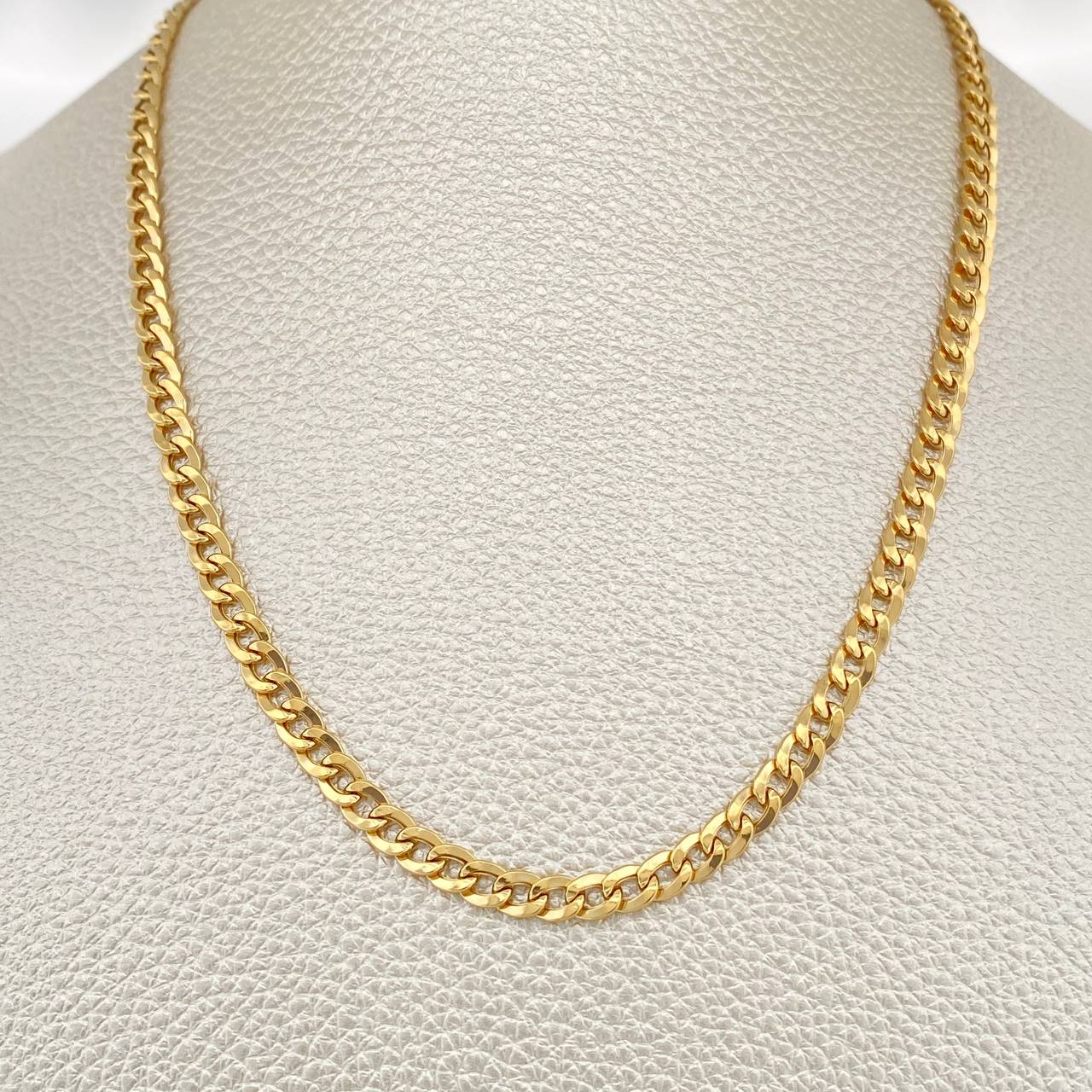 Cadena Cubana 7.5gr / 61.6cm / 3.9mm Oro Amarillo +1 18K &