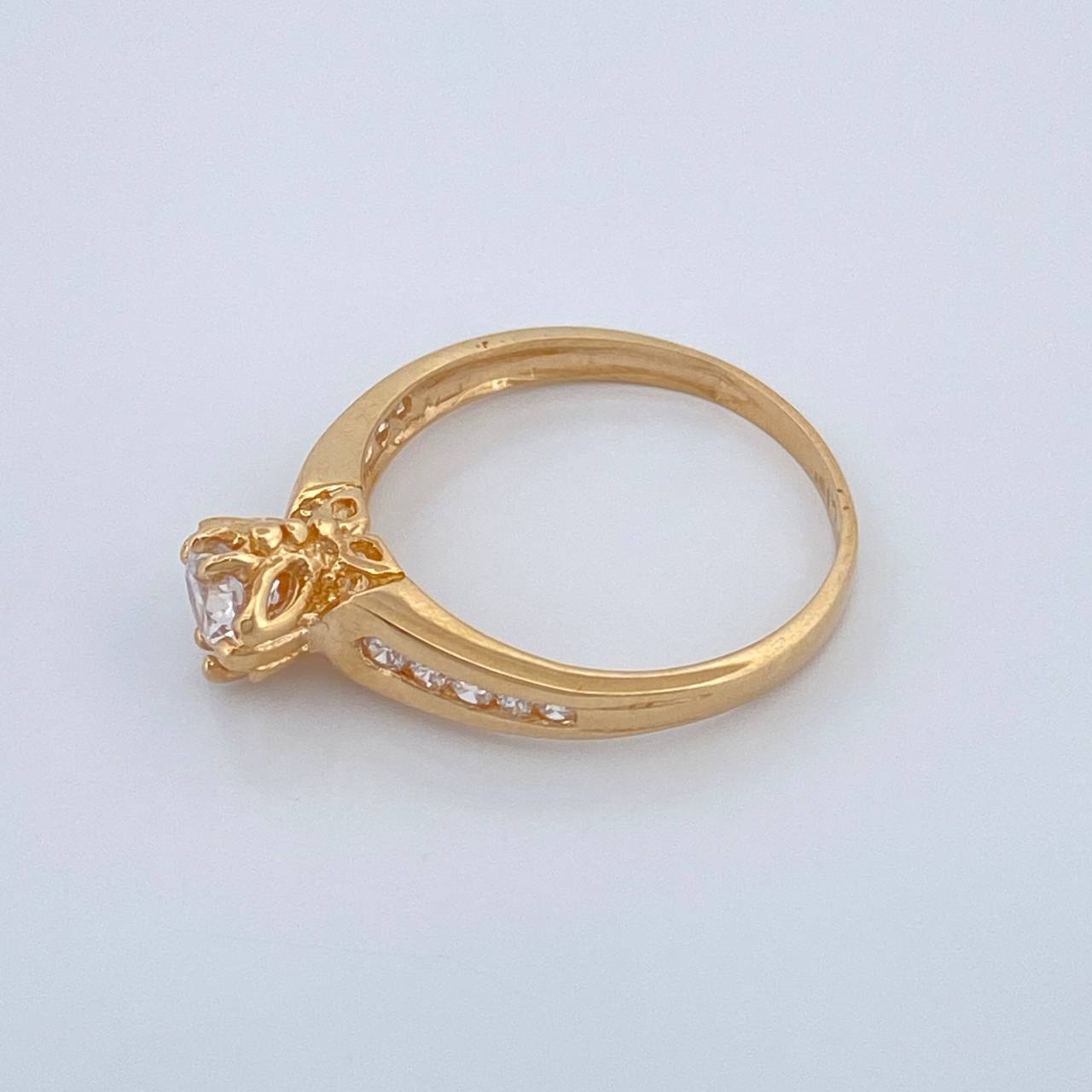 Anillo Solitario Mariposa 2.45gr / T5 3/4 / Oro Amarillo 18K %