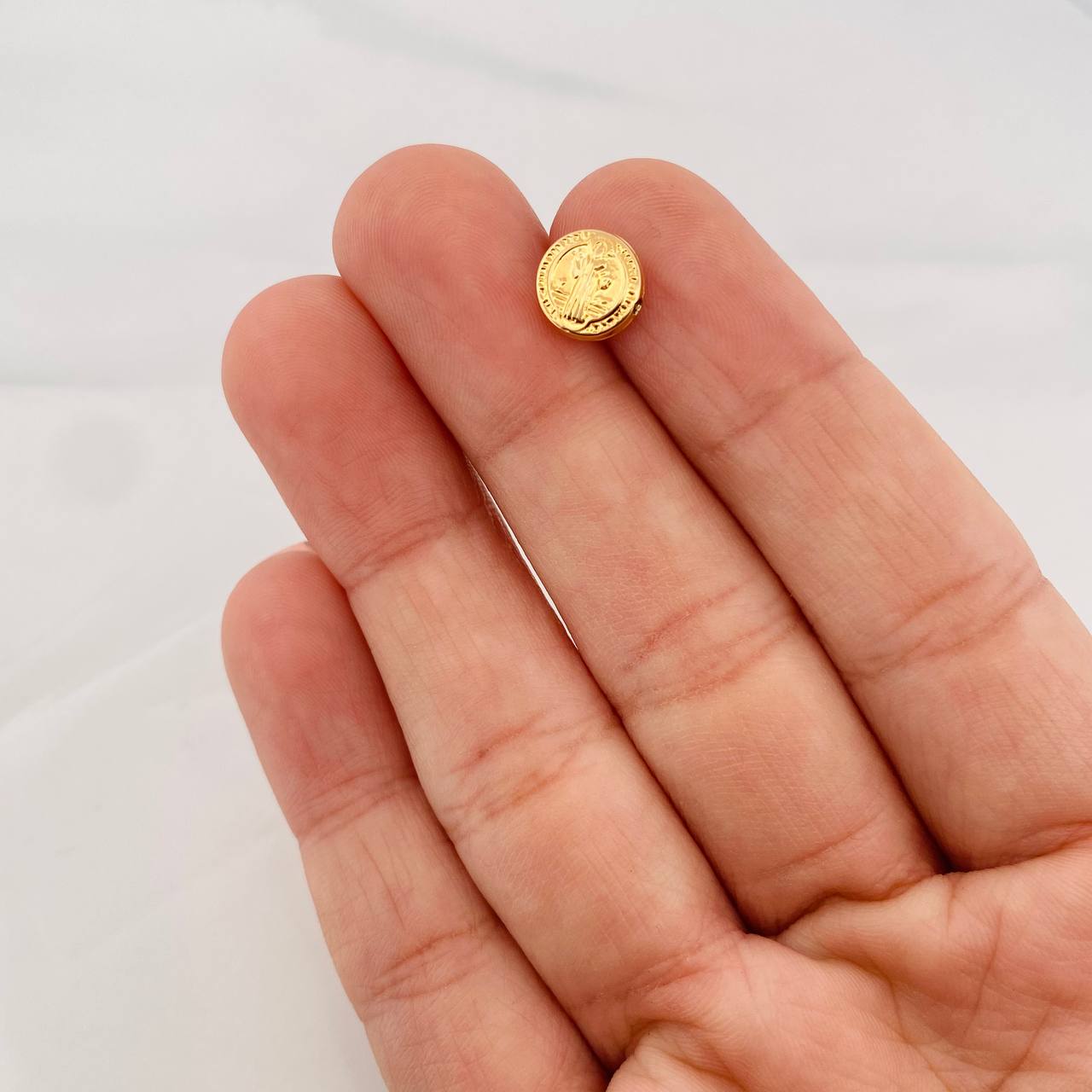 Herraje San Benito 0.25g / 0.8cm Oro Amarillo 18K