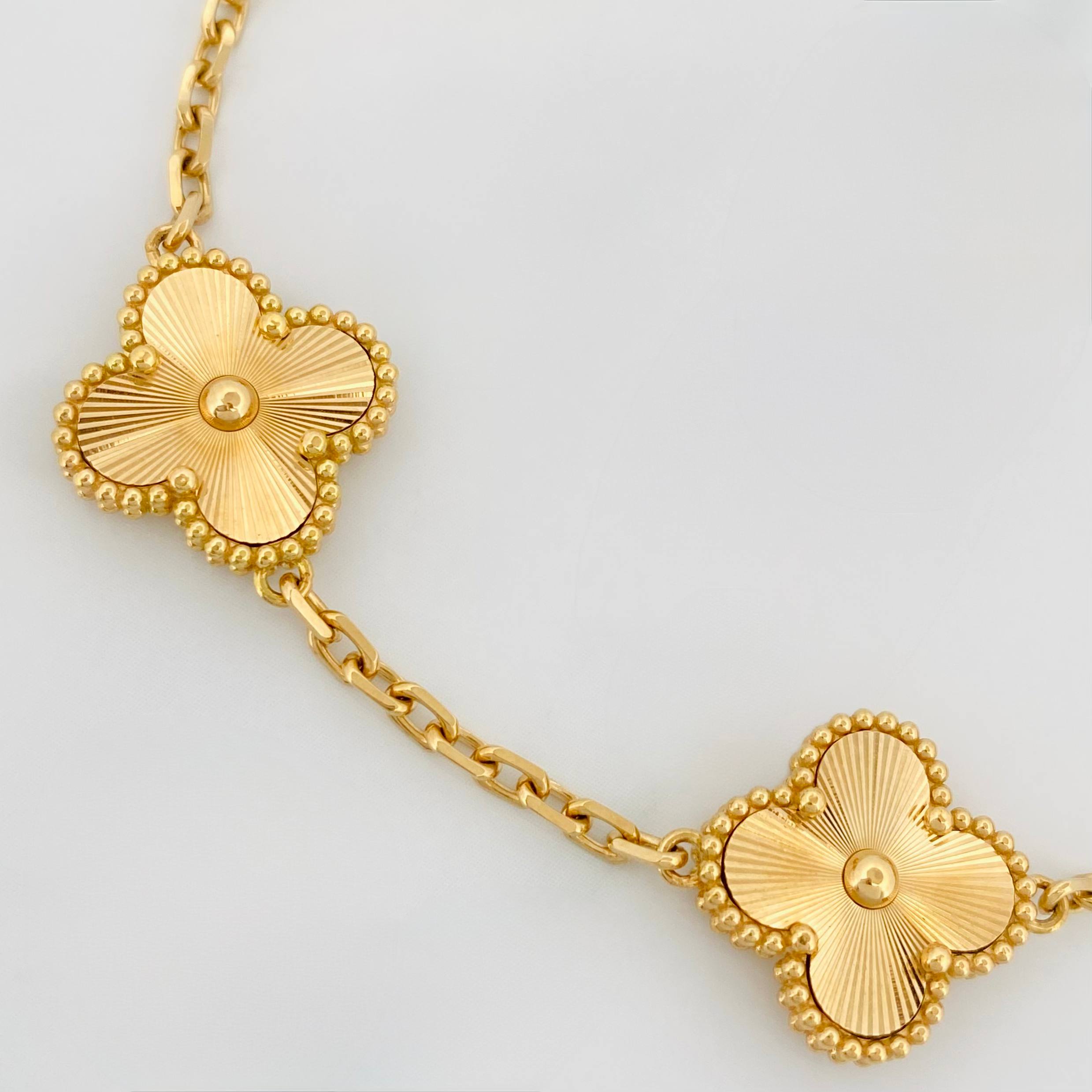 Pulso Trebol 11.05 g / 19.6 cm / 1.9 mm Oro Amarillo 18K