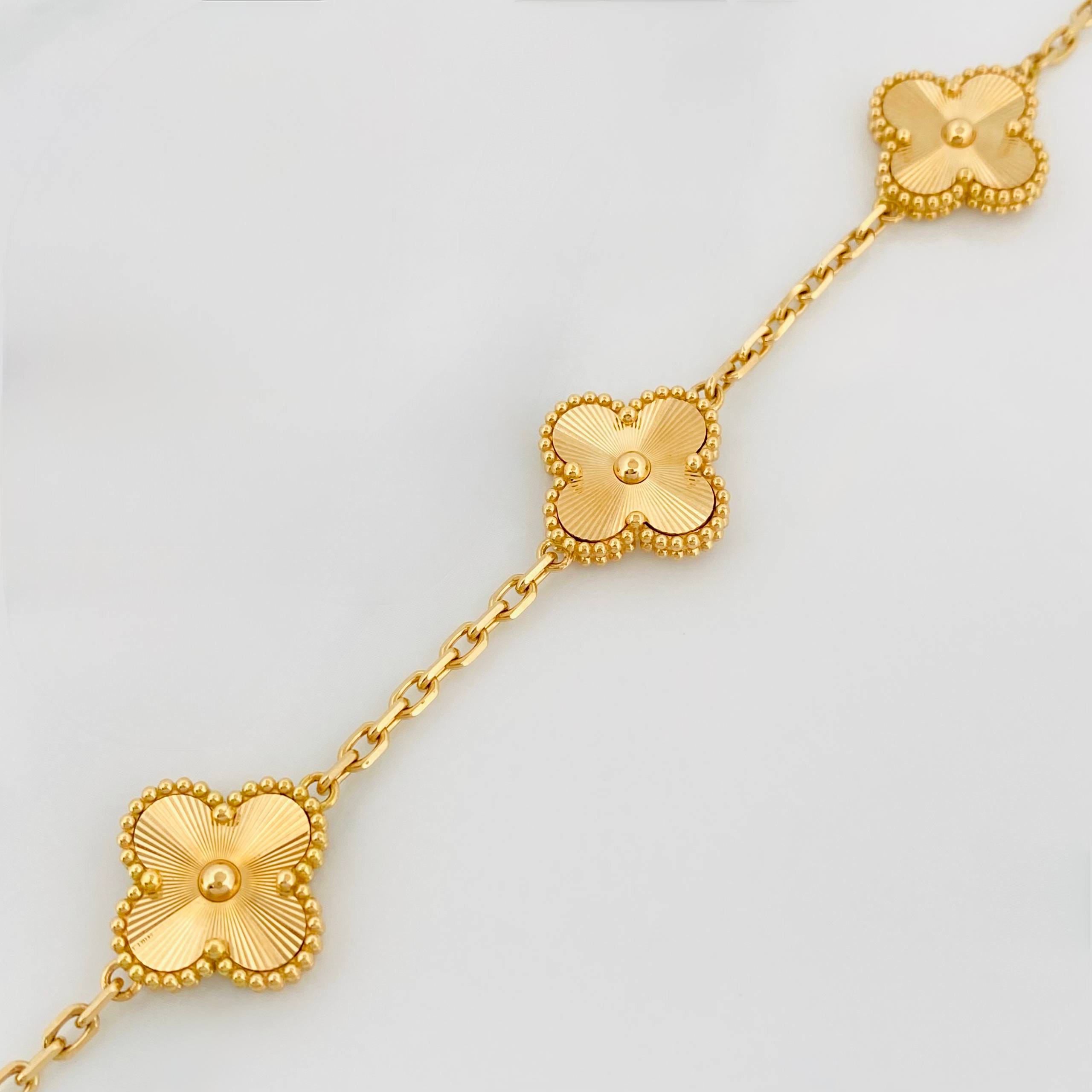 Pulso Trebol 11.05 g / 19.6 cm / 1.9 mm Oro Amarillo 18K