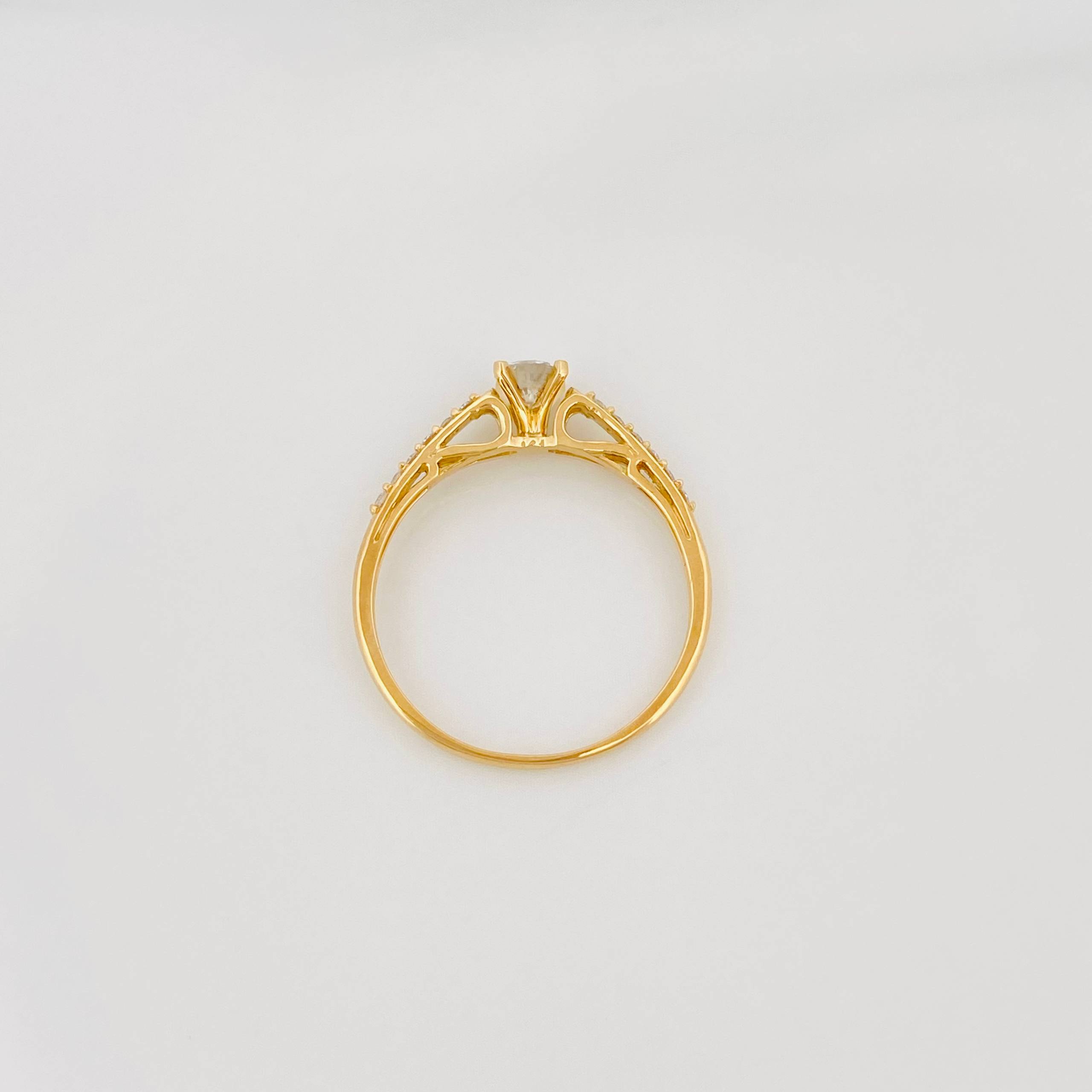 Anillo Solitario Churumbela Diamantes 35Pts 1.2 g / T5 3/4 Oro Amarillo 18K