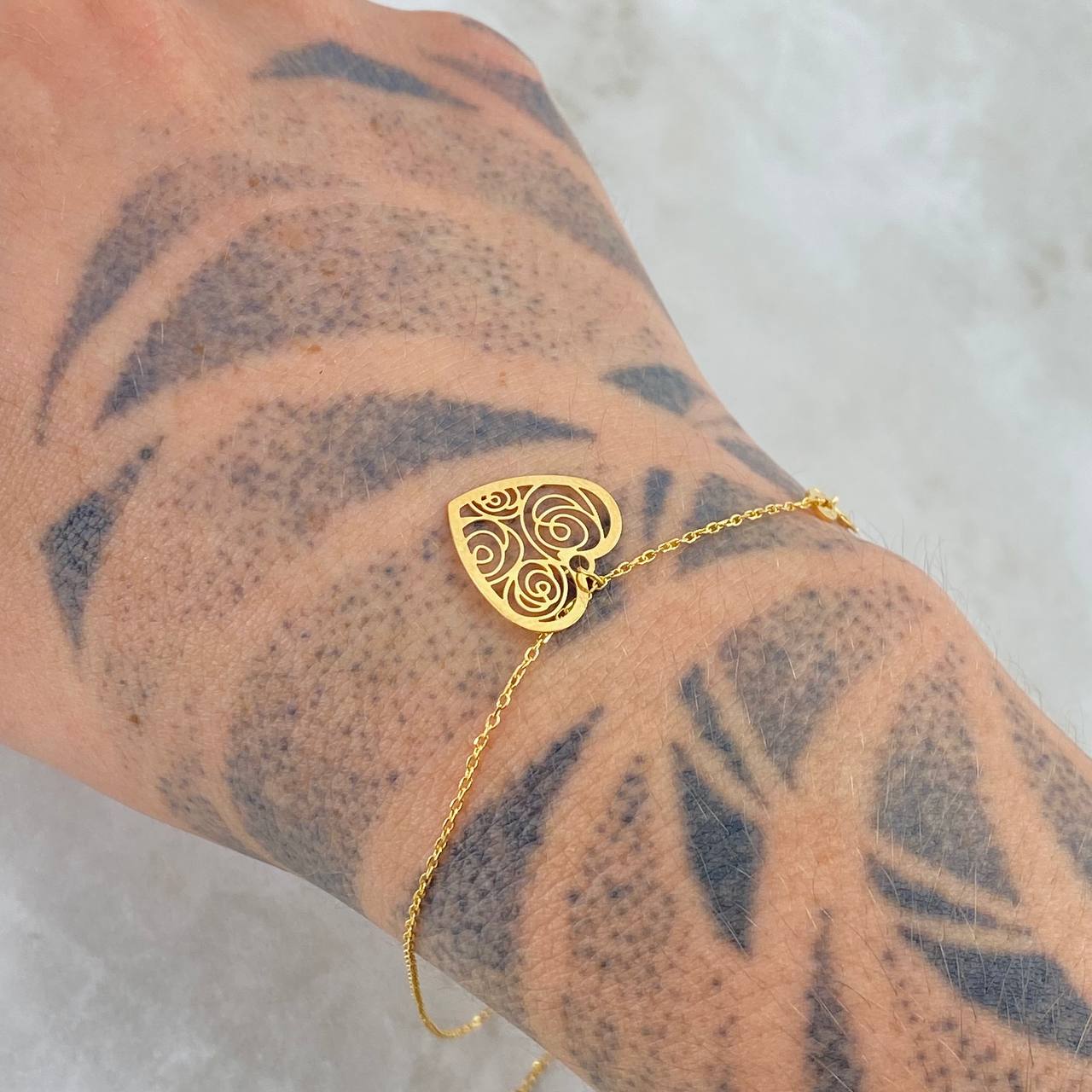 Pulso Aro Seguido 0.9gr / 19cm / 0.5mm Dije Corazon Oro Amarillo +4 *