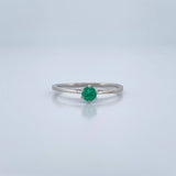 Anillo Solitario 6 Garras Esmeralda 1.25gr / T6 1/2 / Oro Blanco 18K %