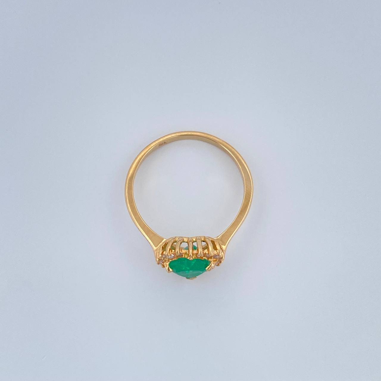Anillo Corazón Tupido Esmeralda 2.45gr / 6cm / Oro Amarillo 18K %