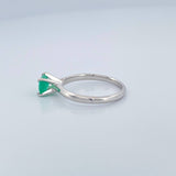 Anillo Solitario Redondo Esmeralda 2.55gr / 6.75cm / Oro Blanco 18K %
