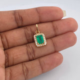 Dije Rectangulo Tupido Esmeralda 2.45gr / 2.2cm / Oro Amarillo 18K %