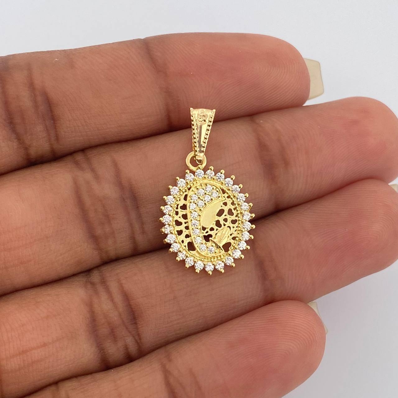Dije Virgen Maria 1.7gr / 2.5cm / Oro Amarillo 18K &