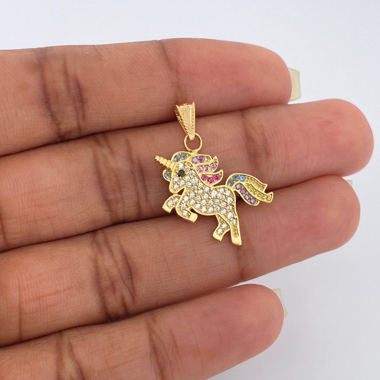 Dije Unicornio 2.45gr / 2.5cm / Oro Amarillo 18K &