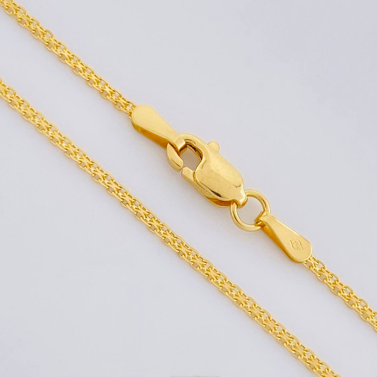 Cadena China 1.9g / 45cm / 1.1mm Oro Amarillo 18K