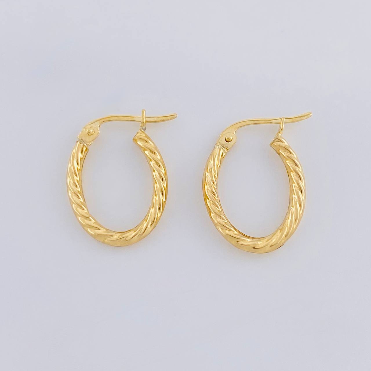 Candongas Mary Ovalada 1.3g / 1.8cm Oro Amarillo 18K