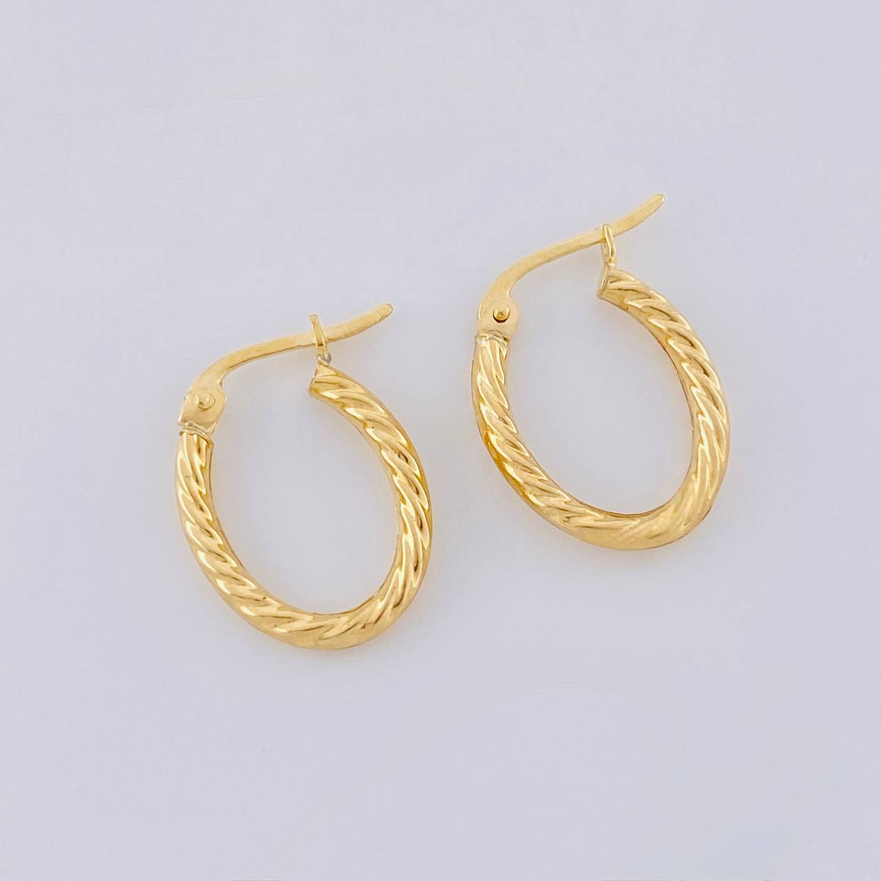 Candongas Mary Ovalada 1.35g / 1.8cm Oro Amarillo 18K