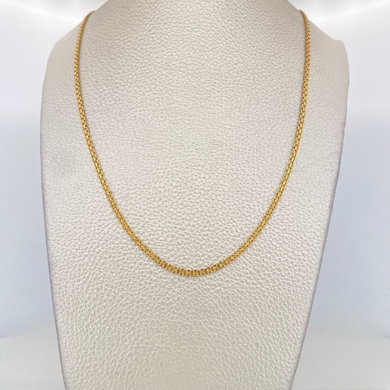 Cadena China 2.75g / 45cm / 2.15mm Oro Amarillo 18K