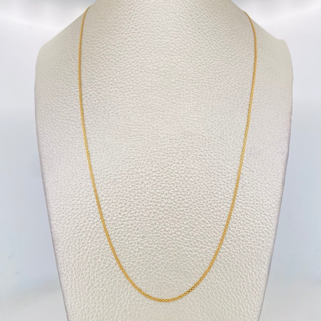 Cadena China 2.3g / 60cm / 1.1mm Oro Amarillo 18K