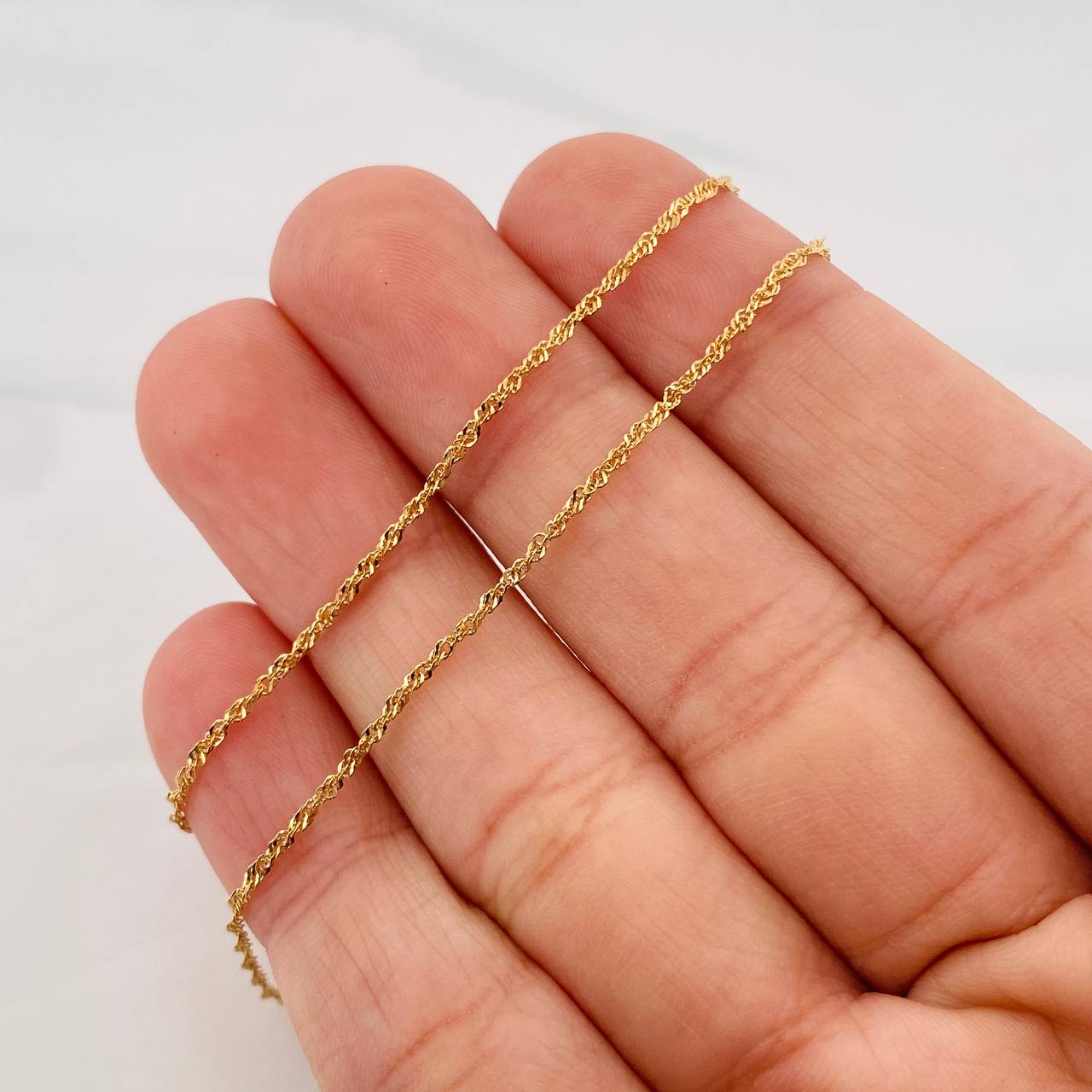 Cadena Singapur 1.4g / 45cm / 1.1mm Oro Amarillo 18K