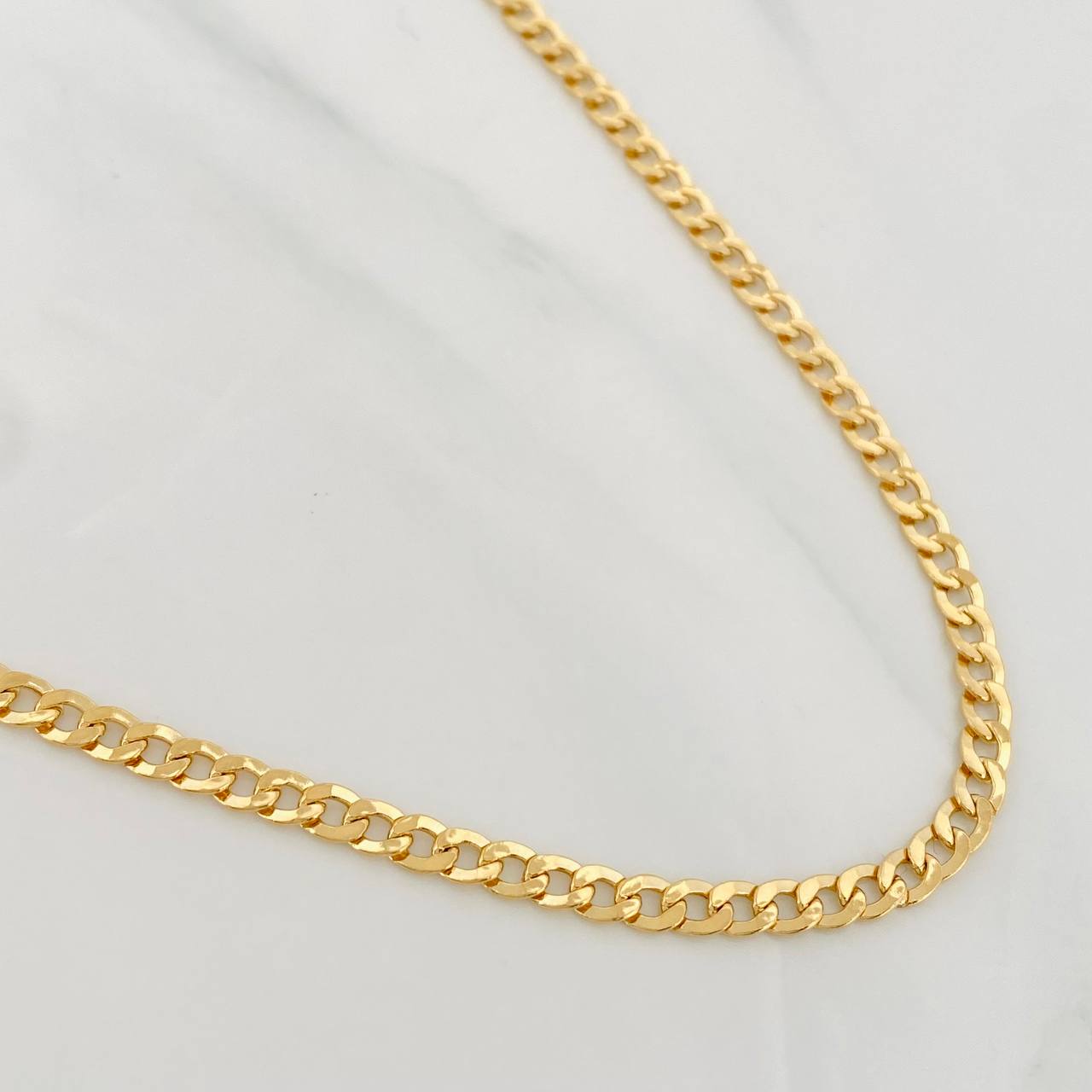 Cadena Cubana 7.45g / 60cm / 2.45mm Oro Amarillo 18K