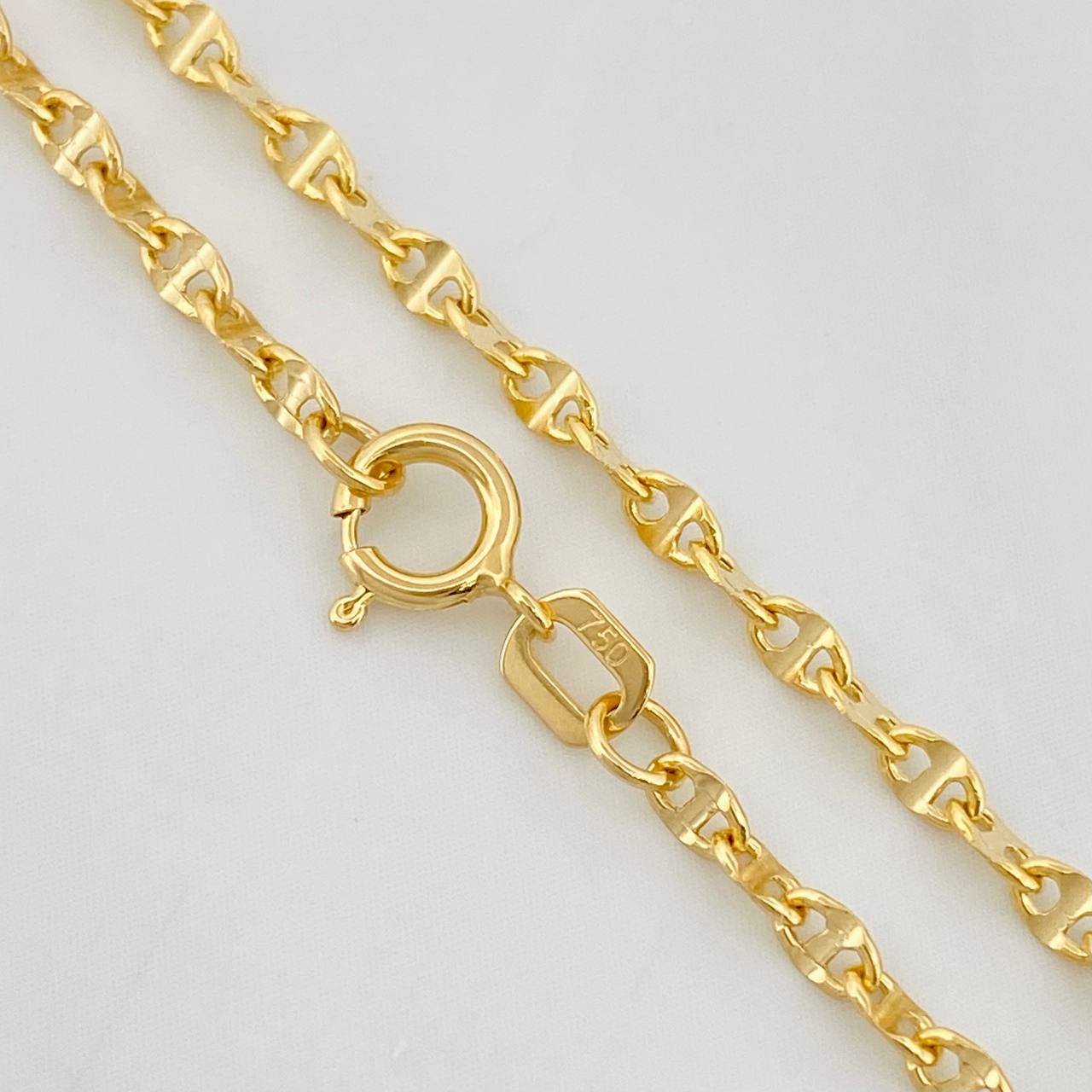Cadena Escalera Volga 1.9g / 45cm / 2.05mm Oro Amarillo 18K