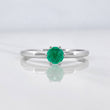 Anillo Solitario Esmeralda 29pts 1.75g / T6 3/4 Oro Blanco 18K