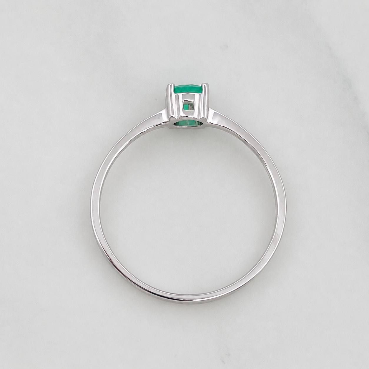 Anillo Solitario Esmeralda 29pts 1.35g / T6 1/2 Oro Blanco 18K