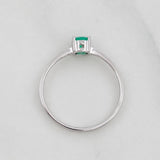 Anillo Solitario Esmeralda 29pts 1.35g / T6 1/2 Oro Blanco 18K
