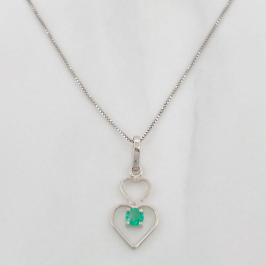 Set Cadena Veneciana + Dije Corazones Esmeralda 8pts / 1.45g / 45cm Oro Blanco 18K
