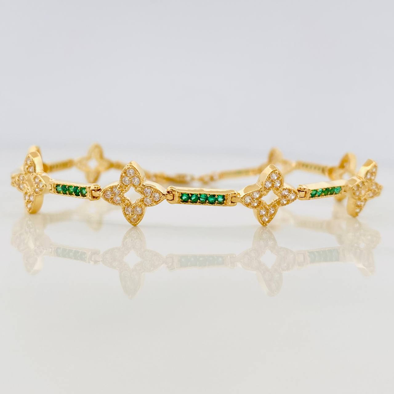 Pulso Flores 8.1g / 18.7cm / 2.23mm Oro Amarillo 18K