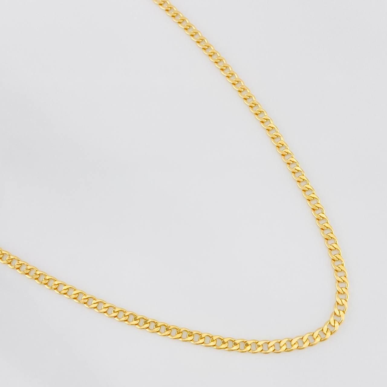 Cadena Cubana 3.1g / 60cm / 2.44mm Oro Amarillo 18K