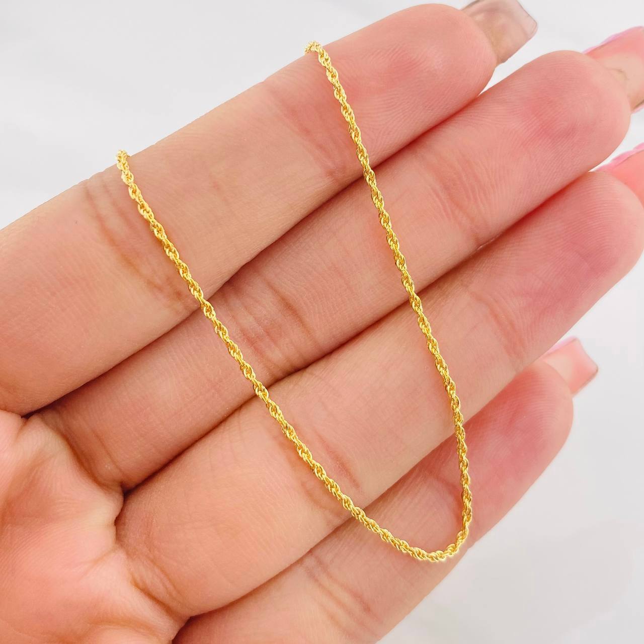 Cadena Lazo 1.1g / 60cm / 1.08mm Oro Amarillo 18K