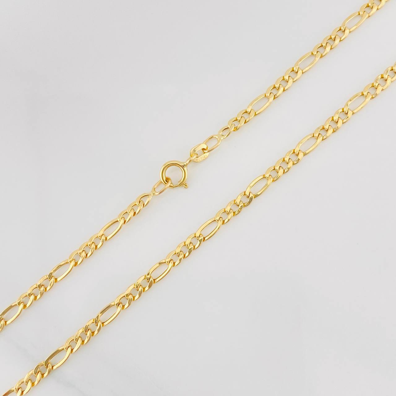 Cadena Figaro 2.15g / 50cm / 2.59mm Oro Amarillo 18K