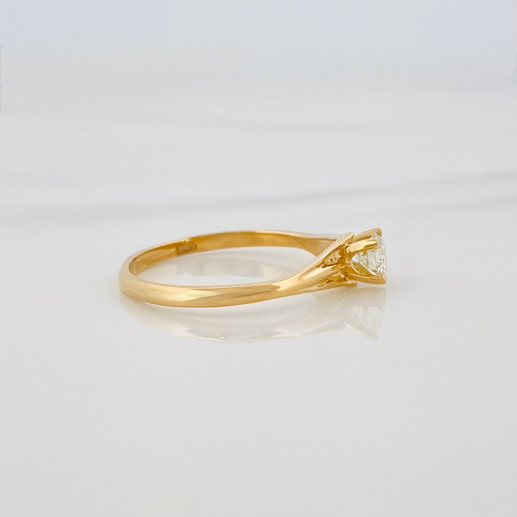 Anillo Solitario Diamantes 25Pts 1.8 g / T6 1/4 Oro Amarillo 18K