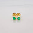Topos Cuatro Garras Esmeralda 0.64Pts 1.05 g / 4.09 mm Oro Amarillo 18K
