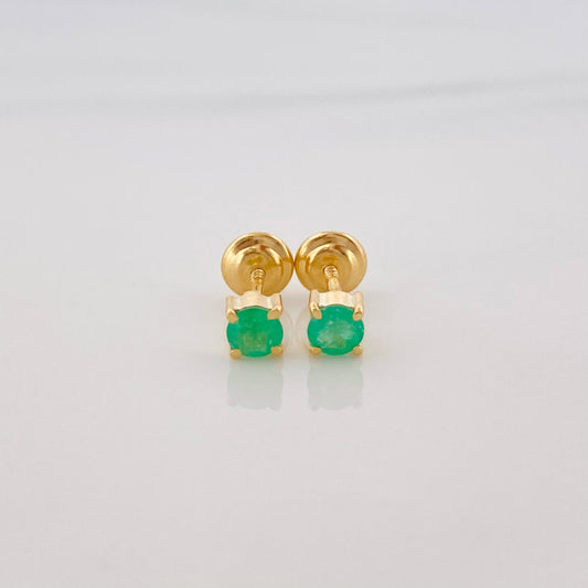 Topos Cuatro Garras Esmeralda 0.40Pts 0.85 g / 3.52 mm Oro Amarillo 18K