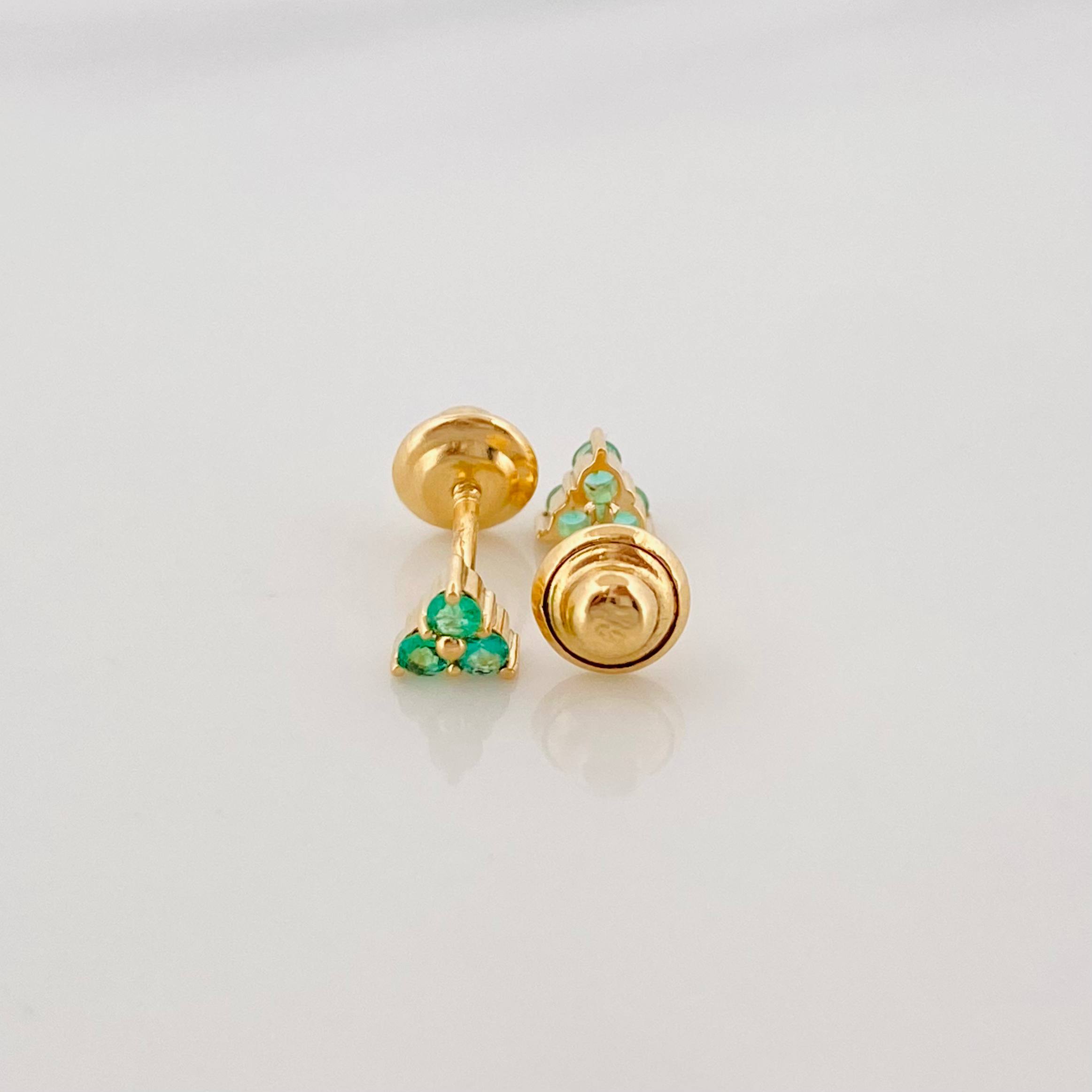 Topos Triangulo Esmeralda 15Pts 0.65 g / 1.6 mm Oro Amarillo 18K