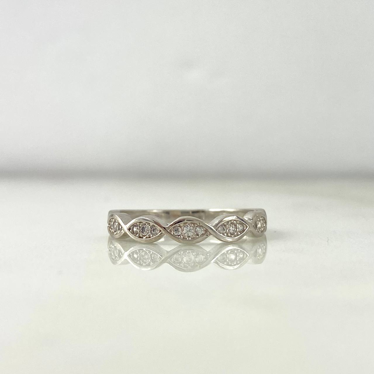 Anillo Ojos 2.1gr / T6 1/2 / Circones Blancos Oro Blanco *