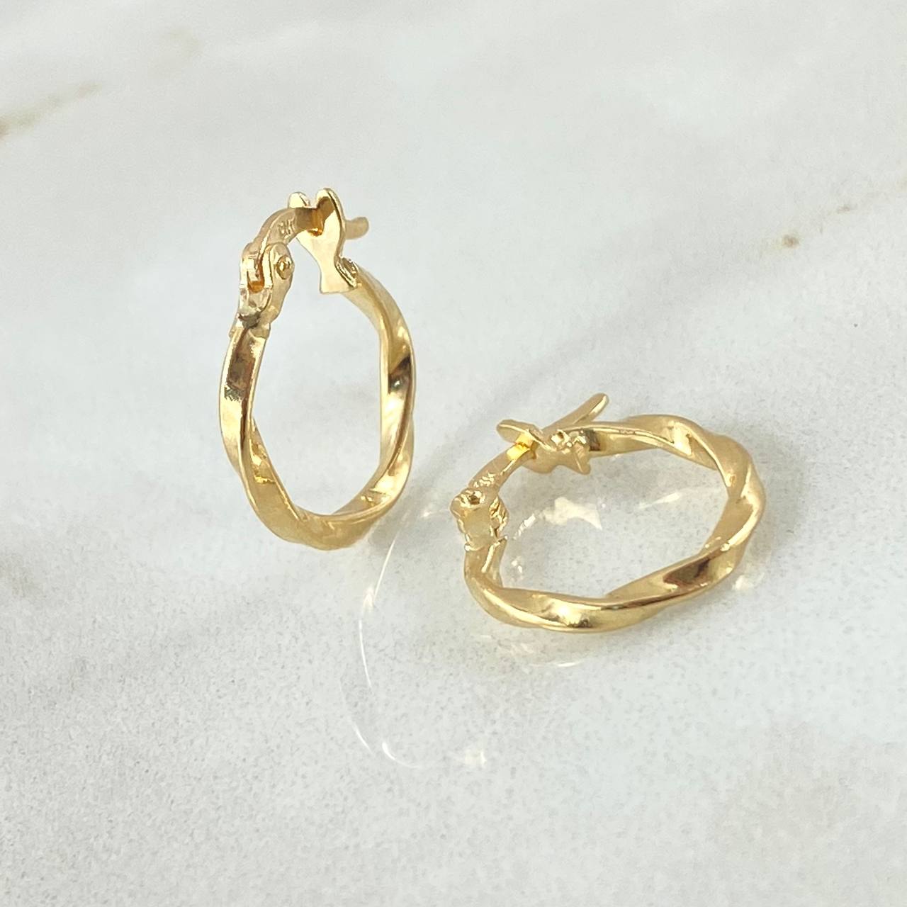 Candongas Kari 0.75gr / 1.5cm / Oro 18K *