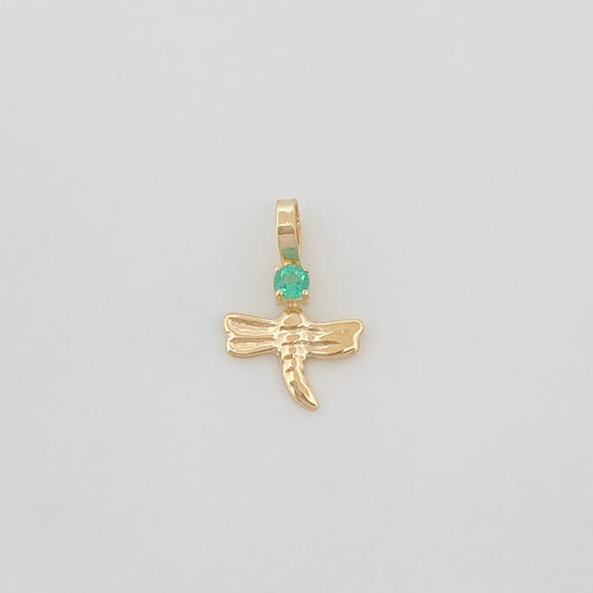 Dije Libelula Esmeraldas 0.3Pts 0.25 g / 1.3 cm Oro Amarillo 18K