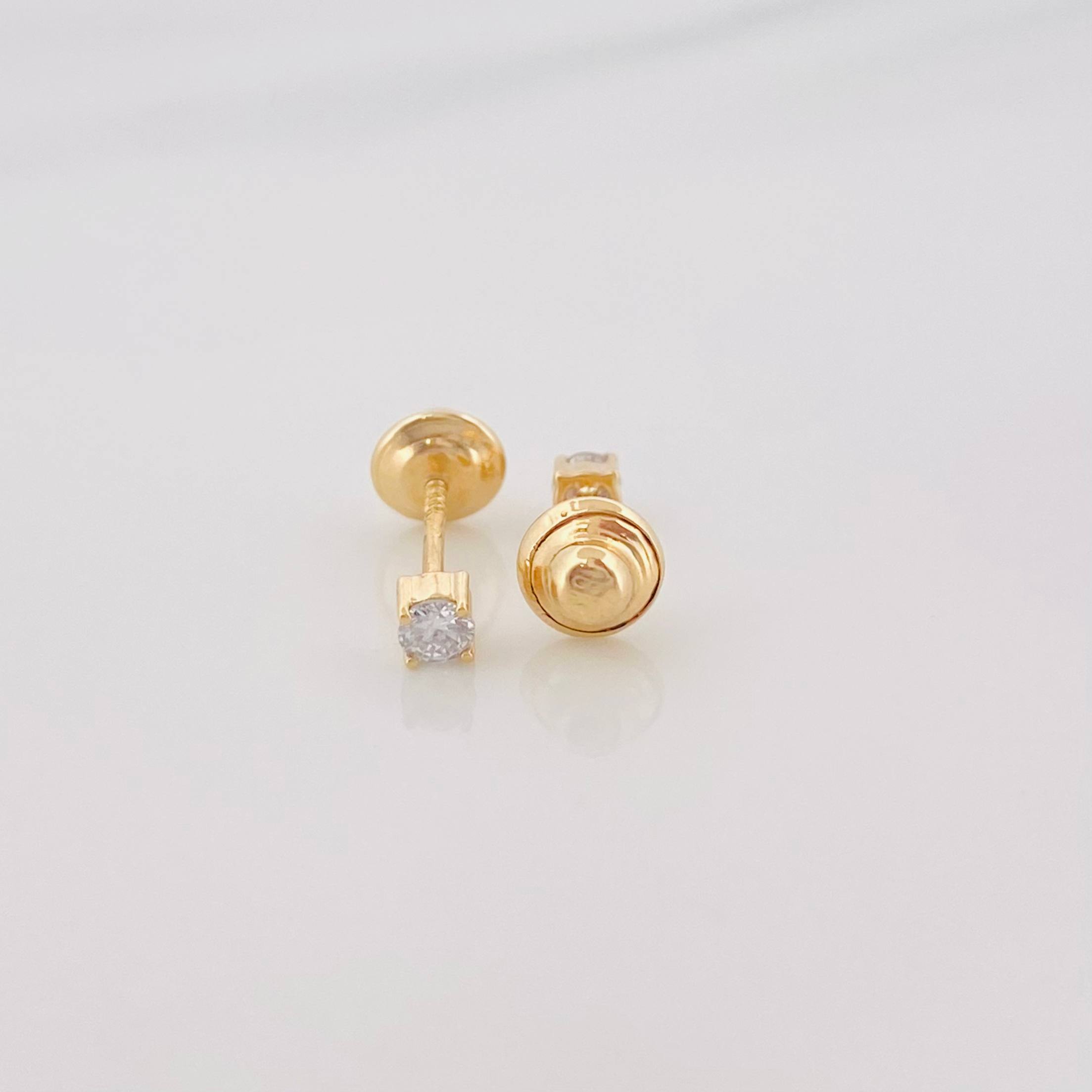 Topos Cuatro Garras Diamante 12Pts 0.55 g / 2.4 mm Oro Amarillo 18K