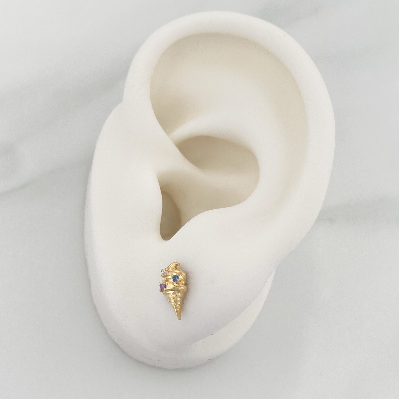 Topos Cono 0.7gr / 2mm Oro Amarillo 18K %